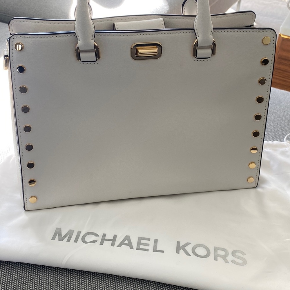 Micheal Kors Bag